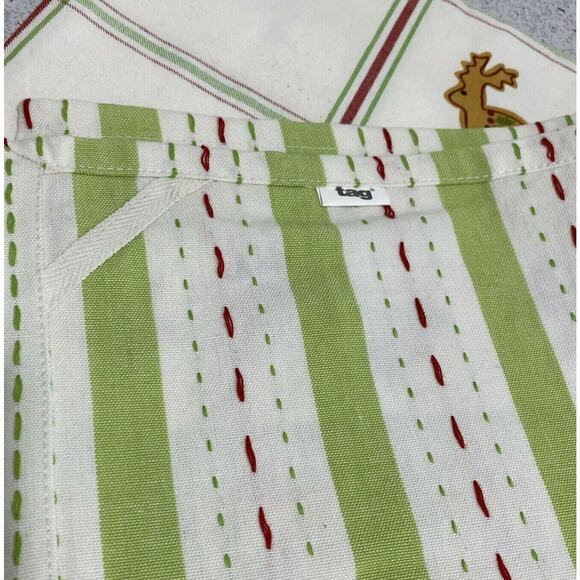 TAG Christmas Holiday Theme Tea Towels Set of 2 Natural Green & Red Hostess Gift - Picture 5 of 8